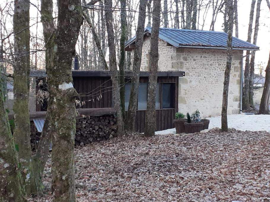 Le Gite De La Cabane De L'Oiseau Couze-et-Saint-Front المظهر الخارجي الصورة